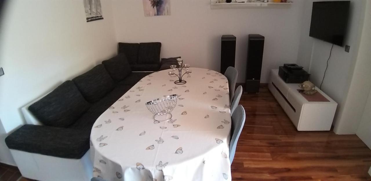 Apartman Slavica Rogoznica  Ngoại thất bức ảnh