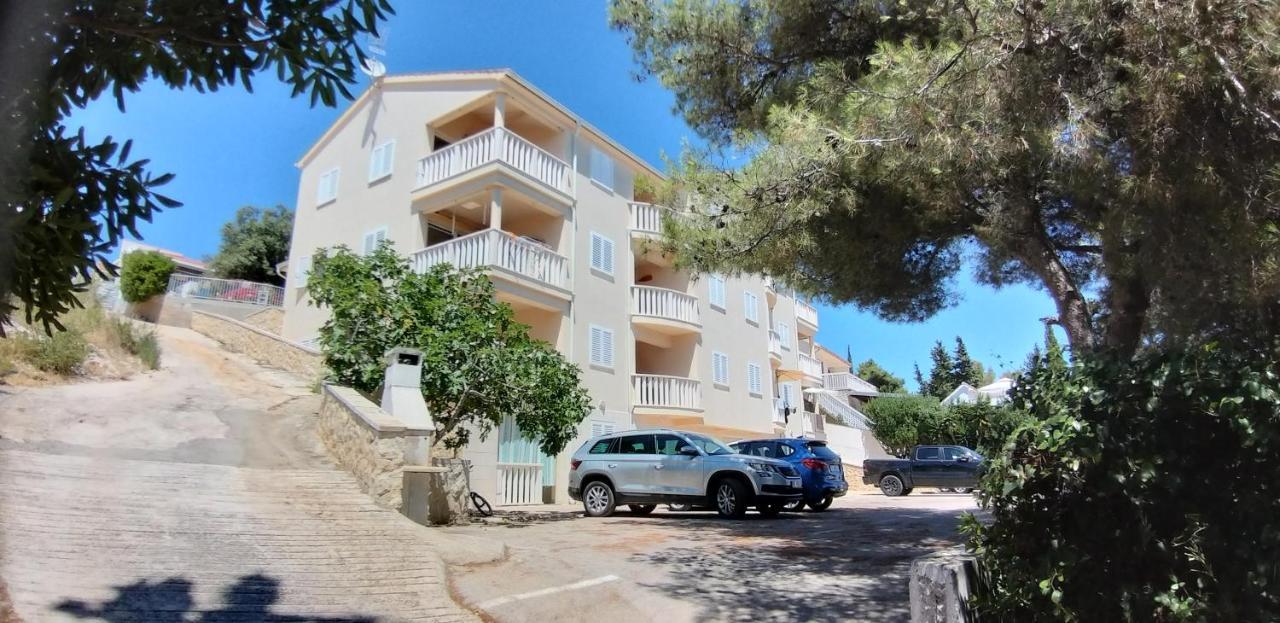 Apartman Slavica Rogoznica  Ngoại thất bức ảnh