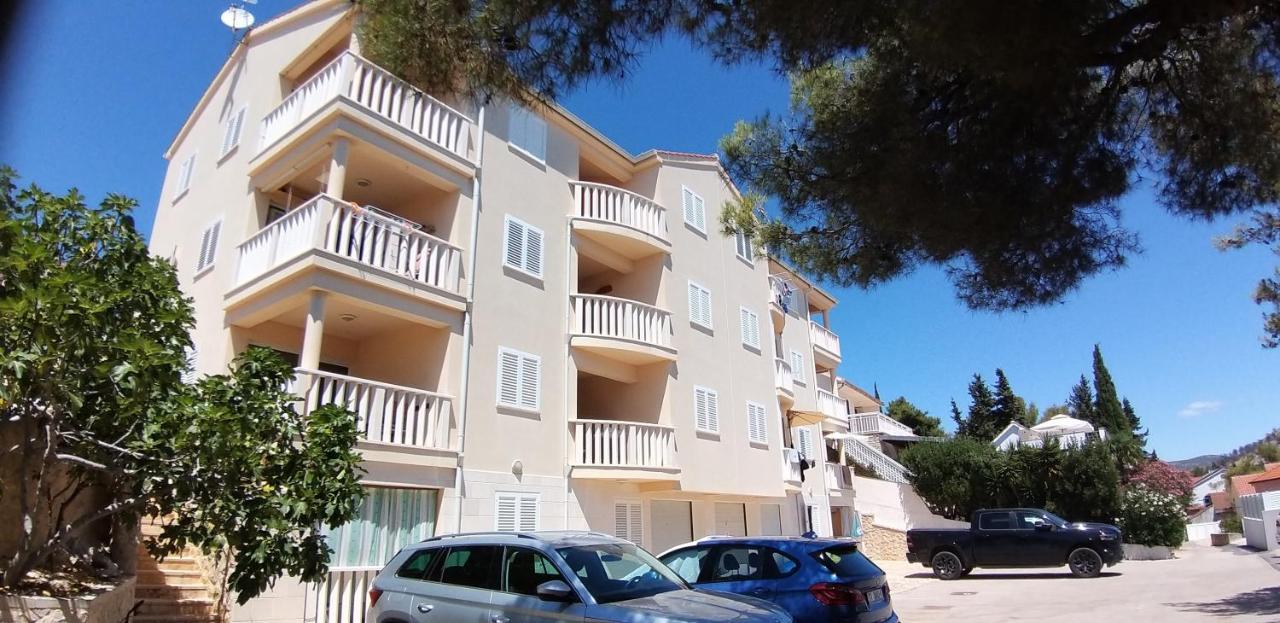 Apartman Slavica Rogoznica  Ngoại thất bức ảnh